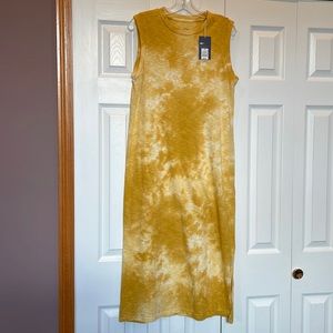 NWT Universal Thread Mustard Yellow Tie-Dye Dress, Medium